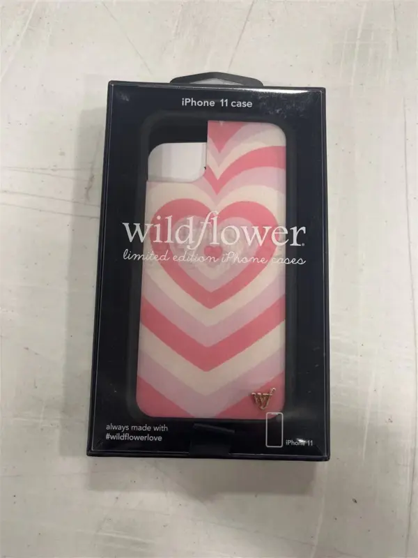 Assorted iPhone Cases Retail