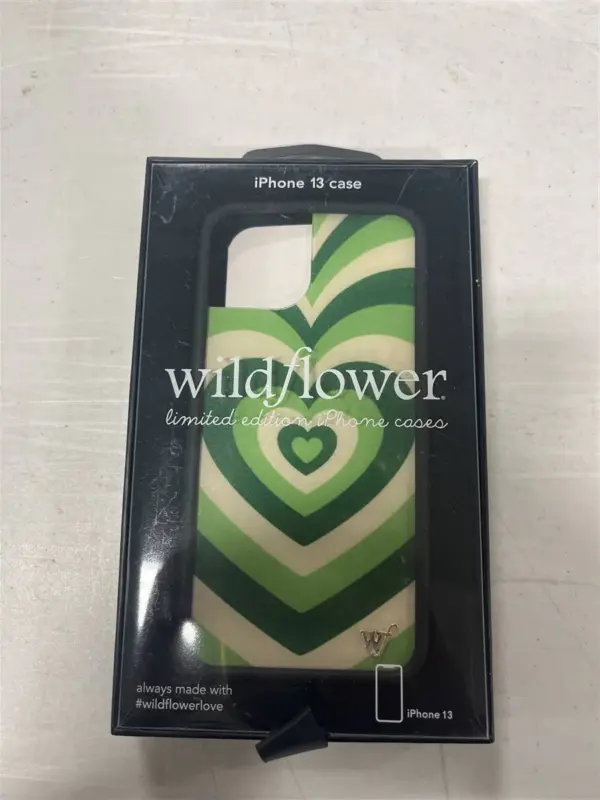 Assorted iPhone Cases Retail