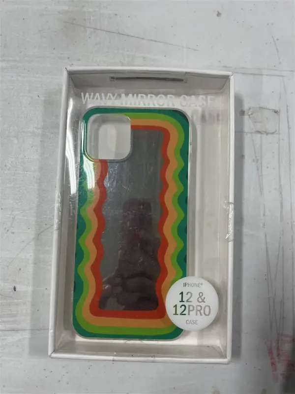 Assorted iPhone Cases Retail
