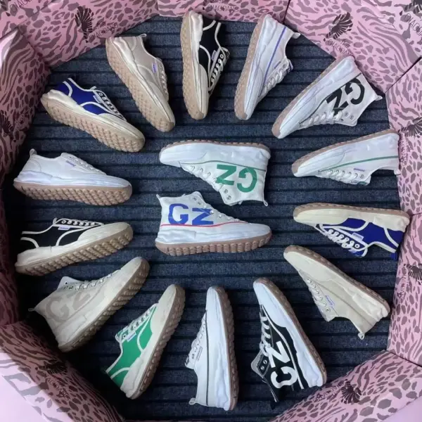 Wholesale Mixed Men’s Sports & Casual Sneakers Pallet – 70+ Pairs Assorted Stock