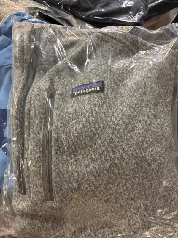 Wholesale Premium Like-New Apparel Pallet – 350 Pieces High-Value Clothing for Resellers