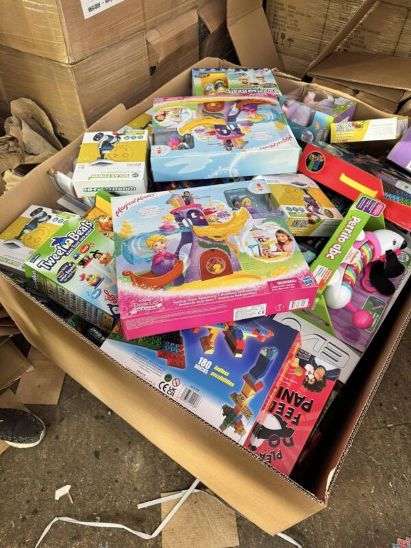 toys pallets Europe wholesale supplier