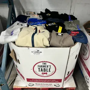 Brand Name Clothing #28 – 300pcs