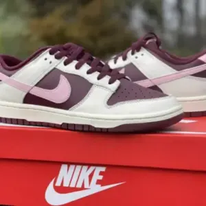 sneaker pallets for sale