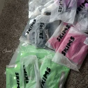 wholesale SKIMS clothing pallets truckload